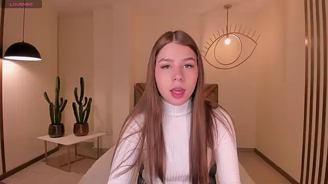 TiffannySins online show from November 25, 4:14 am