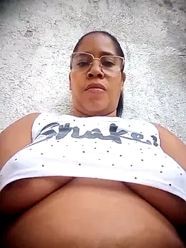 Big ass submissive online show from December 21, 1:26 pm