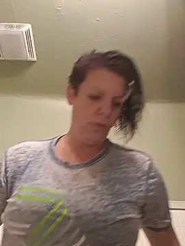 DeziBaby1087 online show from June 13, 8:06 pm