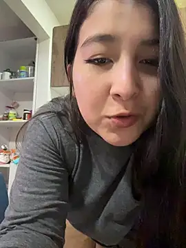 evelyn 1702 online show from July 4, 6:37 pm