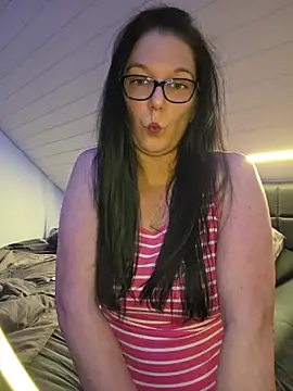 Swiss Lady online show from May 16, 8:52 pm