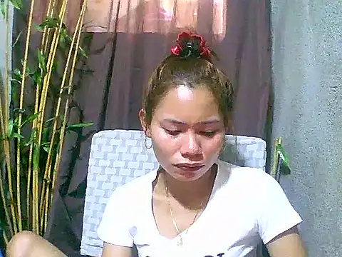 Sweeetgurll online show from February 2, 5:06 am