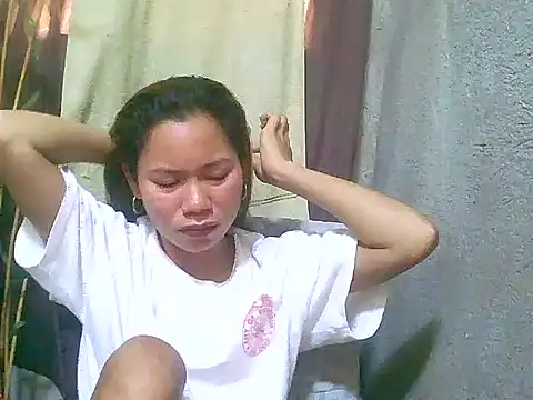 Sweeetgurll online show from April 28, 12:52 am