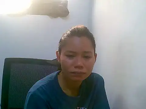 Sweeetgurll online show from June 13, 3:04 am