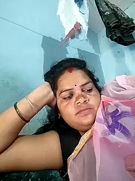Snapshot of Rashi_cut chatting on September 10, 12:05 pm Rashi cut online show from September 10, 12:05 pm