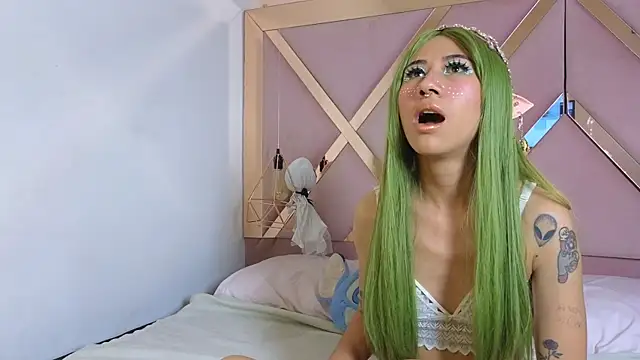 Sophia moo  online show from November 1, 5:22 am