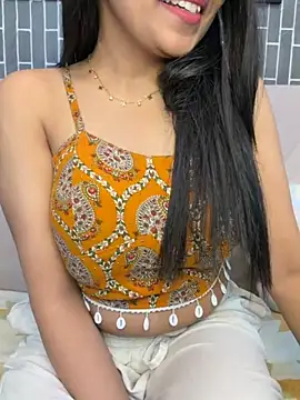Riya-6969 online show from June 12, 3:42 pm