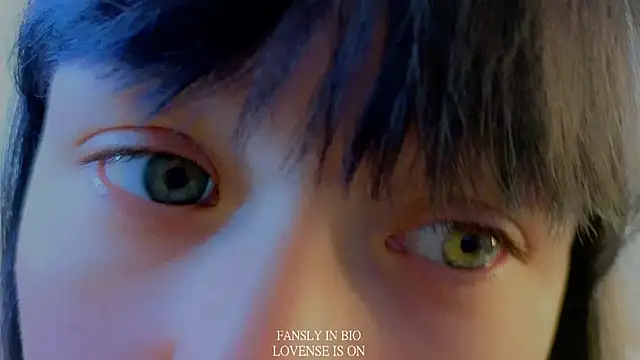 BritniBers online show from November 10, 12:00 pm