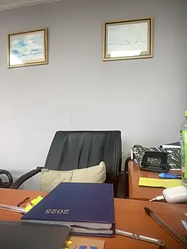 031bubbles online show from July 29, 8:47 am