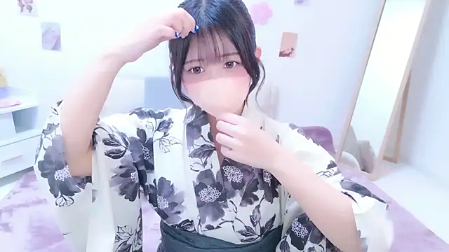 Hinata Sun online show from July 27, 1:19 pm