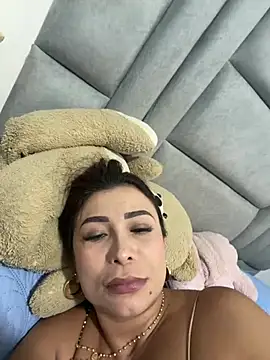 mia mancinii online show from June 27, 7:09 pm