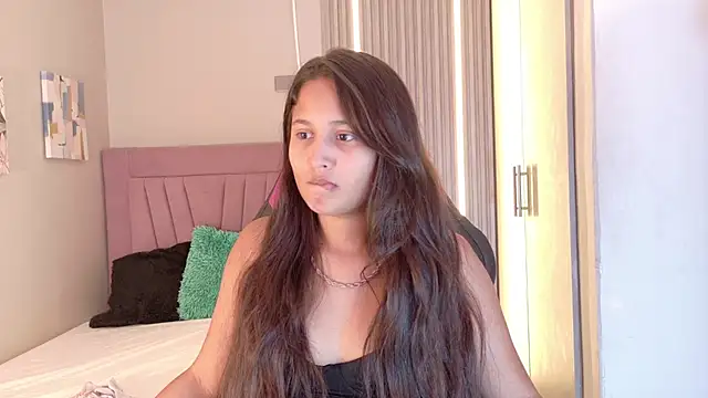 Laly Cherry  online show from November 4, 12:54 pm