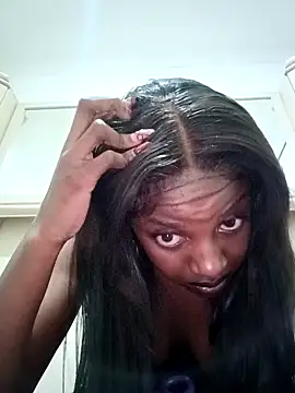 Himissnoire online show from April 7, 11:40 pm