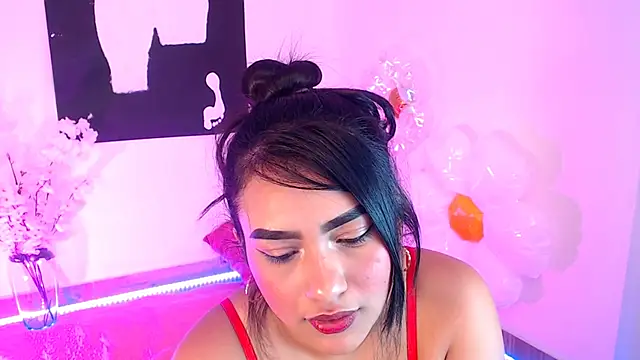 Sami-Queen online show from June 5, 8:04 pm