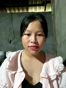 O o UwU o O online show from October 17, 4:16 am