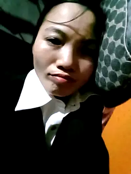 ngan-cute online show from March 17, 3:43 am