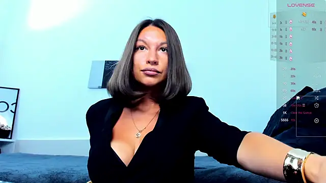 KellySmitS online show from June 22, 5:10 pm