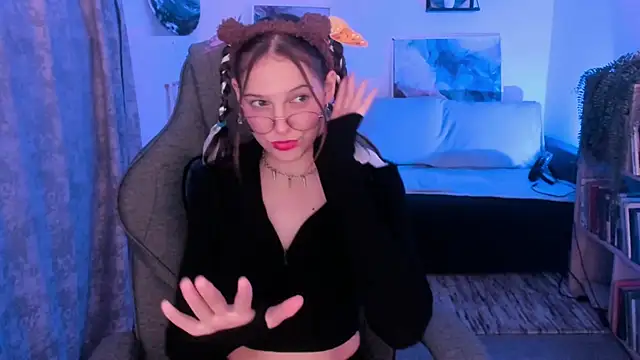 JenniferKiim online show from November 25, 11:23 am