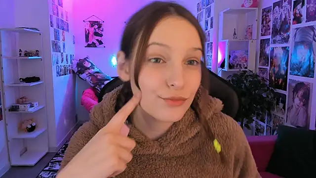 JenniferKiim online show from March 10, 7:23 am