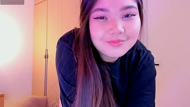 Snapshot of yummmymommy chatting on September 27, 2:57 pm yummmymommy online show from September 27, 2:57 pm