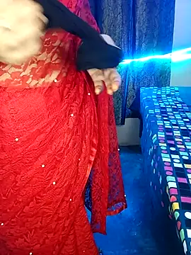 Oh 011 online show from June 25, 5:36 pm