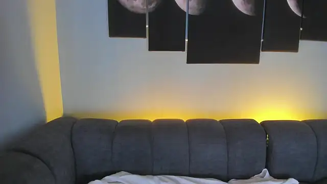 Snapshot of olivia_soler chatting on September 27, 12:01 pm olivia soler online show from September 27, 12:01 pm