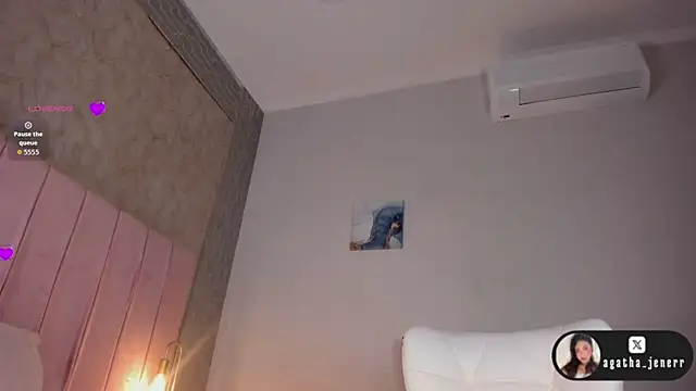 agatha jener online show from June 15, 11:43 am