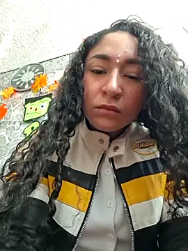 Snapshot of Lexiiee_1 chatting on October 9, 5:06 pm Lexiiee 1 online show from October 9, 5:06 pm