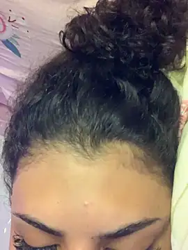 luluzinhax online show from March 9, 6:38 am