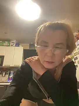 Snapshot of VasylynaLove421 chatting on September 9, 6:30 pm VasylynaLove421 online show from September 9, 6:30 pm