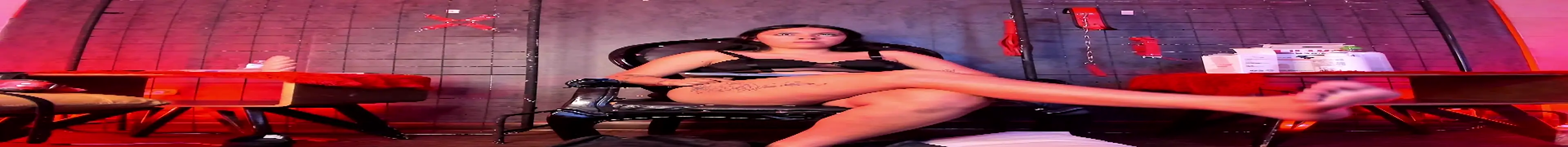 Snapshot of Miss_Lexxy chatting on September 23, 3:43 pm Miss Lexxy online show from September 23, 3:43 pm