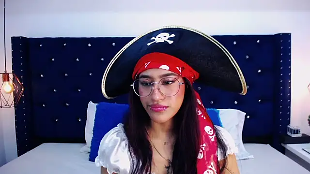 Snapshot of miss_aris chatting on October 20, 4:15 am miss aris online show from October 20, 4:15 am