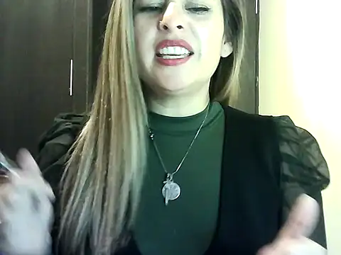 Valery  Rouse  online show from February 22, 3:18 am