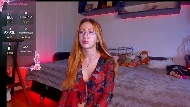 DaddysLittleSlutfox online show from December 16, 9:26 am