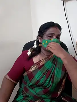 Snapshot of Tamil_Kavitha10 chatting on October 12, 8:00 pm Tamil Kavitha10 online show from October 12, 8:00 pm