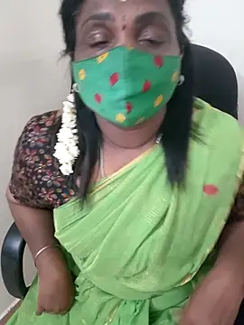 Snapshot of Tamil_Kavitha10 chatting on September 20, 7:01 pm Tamil Kavitha10 online show from September 20, 7:01 pm