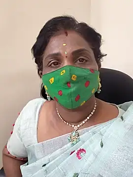 Snapshot of Tamil_Kavitha10 chatting on October 5, 5:51 pm Tamil Kavitha10 online show from October 5, 5:51 pm