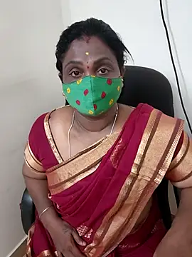 Snapshot of Tamil_Kavitha10 chatting on September 11, 6:41 pm Tamil Kavitha10 online show from September 11, 6:41 pm