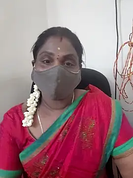 Snapshot of Tamil_Kavitha10 chatting on September 30, 2:55 pm Tamil Kavitha10 online show from September 30, 2:55 pm