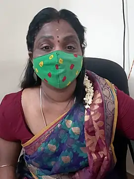 Snapshot of Tamil_Kavitha10 chatting on October 11, 7:49 pm Tamil Kavitha10 online show from October 11, 7:49 pm