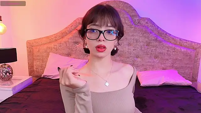Snapshot of Sweet_1Angel chatting on October 16, 11:57 am Sweet 1Angel online show from October 16, 11:57 am