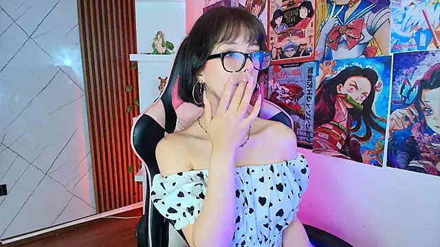 Snapshot of Sweet_1Angel chatting on September 12, 12:23 pm Sweet 1Angel online show from September 12, 12:23 pm