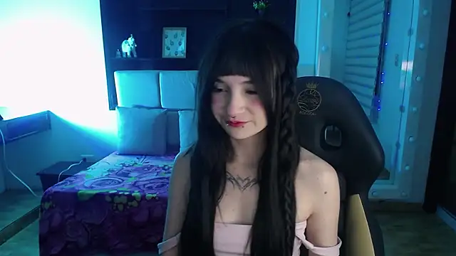  Charlotte Collins  online show from February 7, 3:38 pm