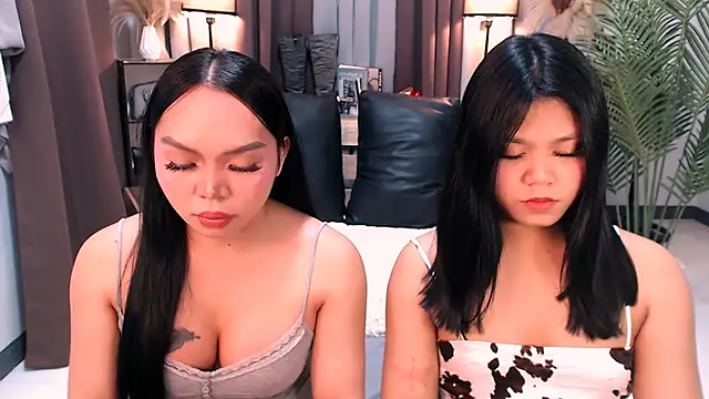 Snapshot of SpicyAlyssa69 chatting on September 26, 11:23 pm SpicyAlyssa69 online show from September 26, 11:23 pm