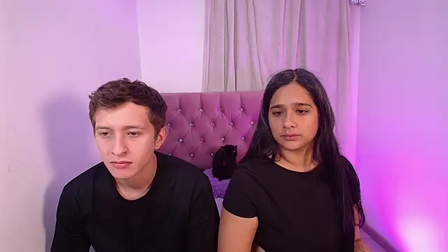 mae nathan  online show from July 28, 2:53 am