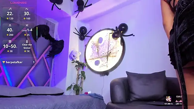 Miaa Rosse online show from October 15, 1:03 pm