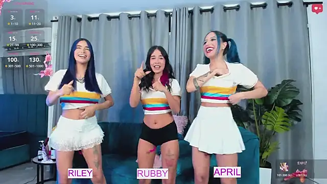 Evil Giirls online show from June 24, 2:32 am