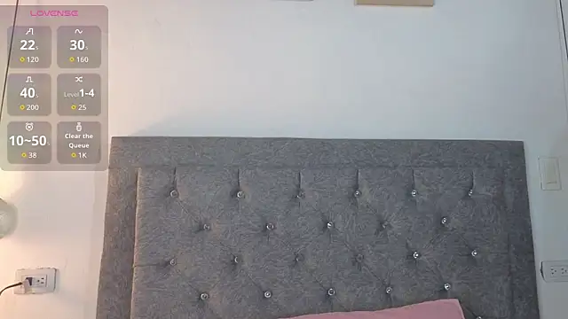 emma blake  online show from October 6, 5:13 am