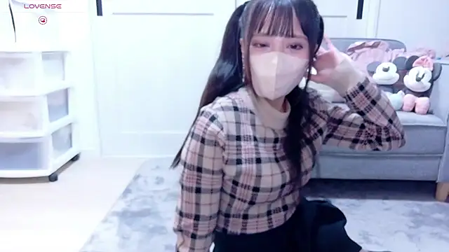 YURi luv online show from November 5, 11:26 am