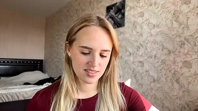 Snapshot of ElisabetLorney chatting on September 15, 8:00 am ElisabetLorney online show from September 15, 8:00 am